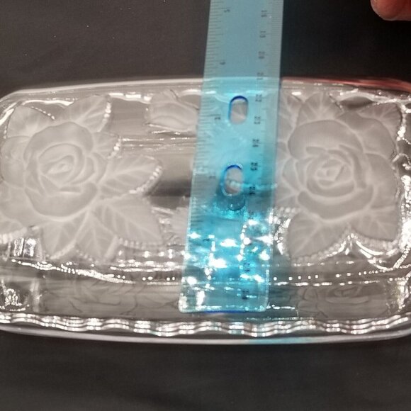 Home Beautiful Crystal Glass Rectangular Dish Frosted Roses Lid Trinket Japan - Picture 10 of 11